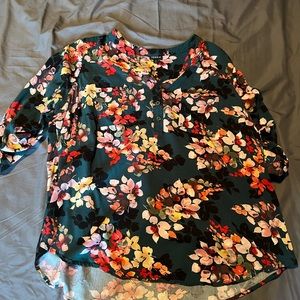 Torrid top. Torrid size 2= size 18/20 20$ or 2/30$